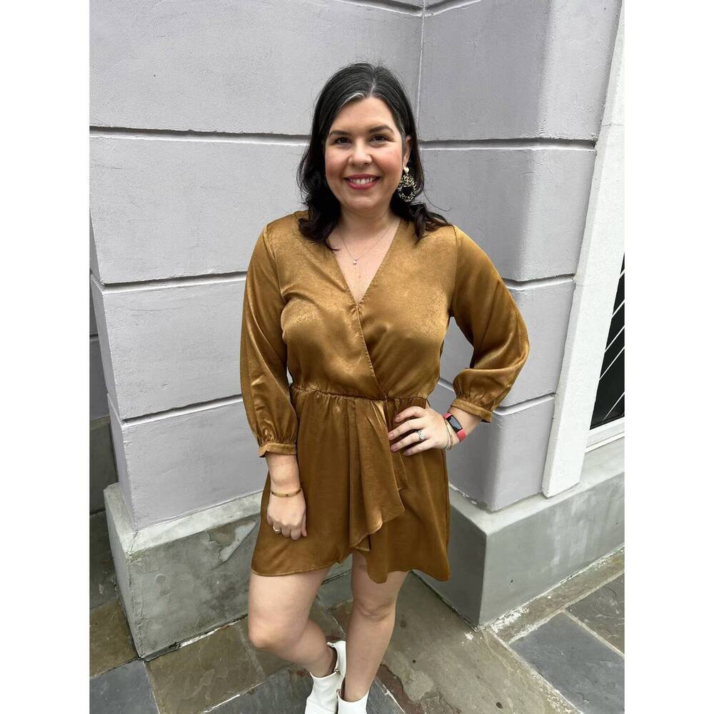 NEW MOLLY BRACKEN camel dress in gold